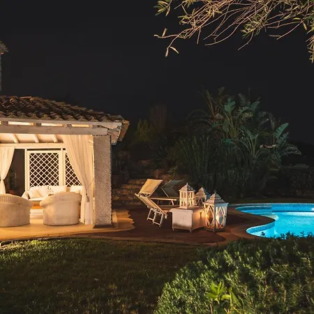 Bougainvillea Con Piscina E Giardino Privato A Pochi Passi Dal Mare *