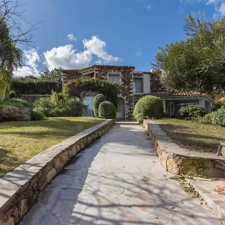 Bougainvillea Con Piscina E Giardino Privato A Pochi Passi Dal Mare * Castiadas