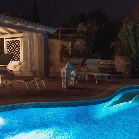 فيلة Bougainvillea Con Piscina E Giardino Privato A Pochi Passi Dal Mare *